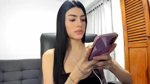 Snapshot of merysummer chatting on October 22, 7:48 pm Mery Summer online show from October 22, 7:48 pm