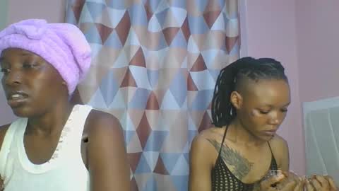 meggy and bree online show from April 25, 4:37 pm