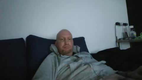 metaller123456 online show from April 4, 6:04 pm