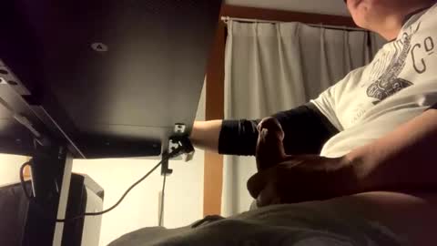 Just chilling online show from January 10, 10:43 am