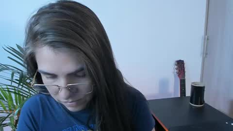 Meurif online show from April 5, 6:27 pm