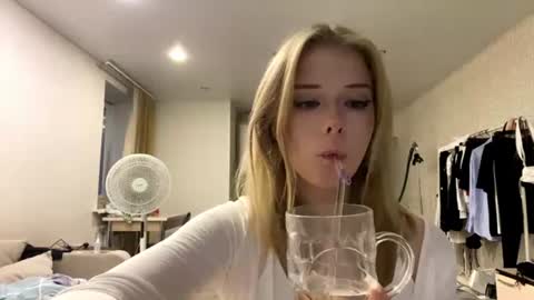Lilith online show from July 12, 4:10 pm