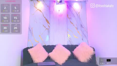 Snapshot of mhia_kate chatting on October 9, 12:32 pm Mhia Kate online show from October 9, 12:32 pm