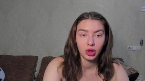 LINA online show from September 11, 11:44 am