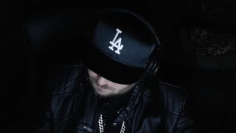 just ask online show from January 18, 6:17 pm