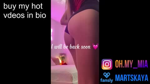 Snapshot of mia4sin chatting on October 10, 11:05 am Mia Martskaya online show from October 10, 11:05 am