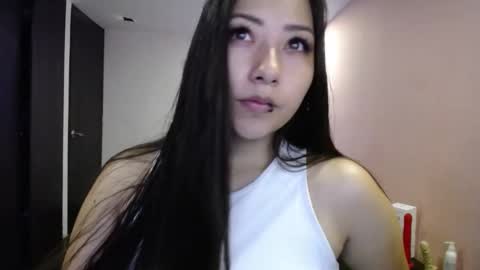Snapshot of mia_112022 chatting on February 26, 3:54 pm Mia zoe online show from February 26, 3:54 pm