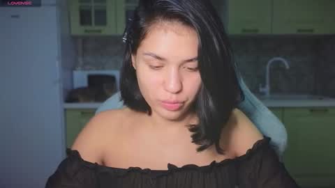 Snapshot of mia___lunaa chatting on October 15, 11:16 pm Mia online show from October 15, 11:16 pm