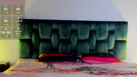 mia___velvet__ online show from May 9, 9:48 am