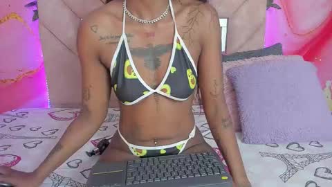 mia__blaze_ online show from January 16, 3:15 am