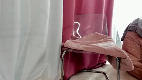 Mia  Milan online show from March 18, 9:37 am