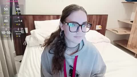 Snapshot of mia_boone chatting on October 3, 2:21 am mia_boone online show from October 3, 2:21 am