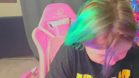 Mia online show from July 18, 3:41 am