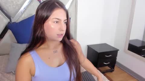 mia fox online show from October 21, 1:38 pm