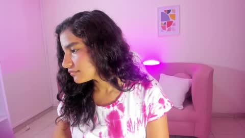 mia_greco1 online show from November 5, 11:56 am