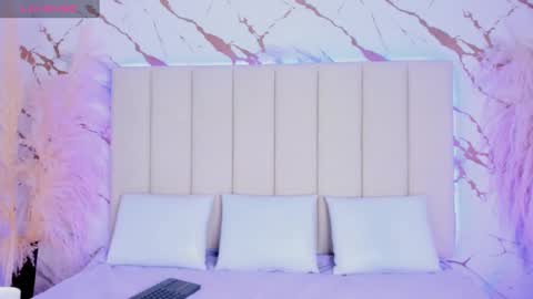 mia_greco_ online show from September 14, 5:10 am