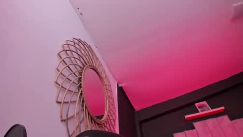 Val  online show from March 17, 8:25 pm