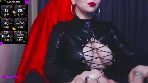 Snapshot of mia_joy8 chatting on October 2, 6:39 pm MiaJoy online show from October 2, 6:39 pm