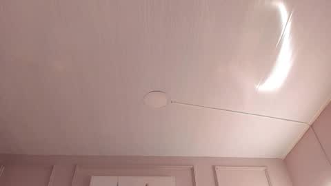 Mia online show from April 2, 3:25 am