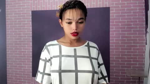 Snapshot of mia_lover9 chatting on September 30, 9:20 am M I A online show from September 30, 9:20 am