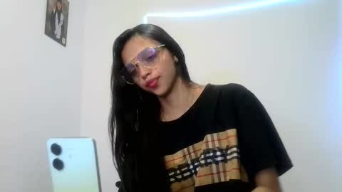 Snapshot of mia_lucy_21 chatting on October 16, 1:44 pm mia lucy 21 online show from October 16, 1:44 pm