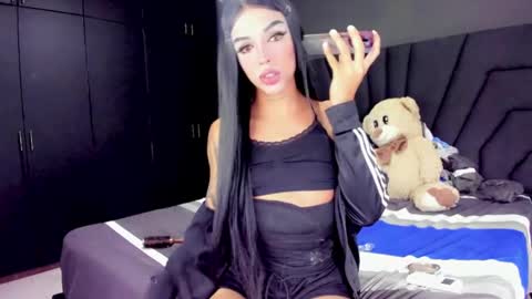 Snapshot of mia_malkova0 chatting on October 12, 1:42 am Mia3 online show from October 12, 1:42 am