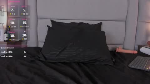    online show from December 14, 8:37 pm