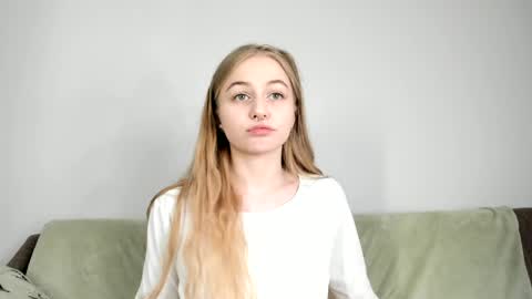 Mia here Appreciate your support online show from April 17, 9:33 am