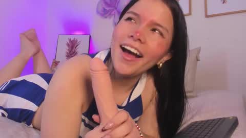 MIA online show from November 29, 3:30 pm