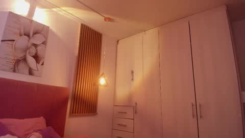 Mia Nevaeh - follow me online show from September 11, 8:43 pm