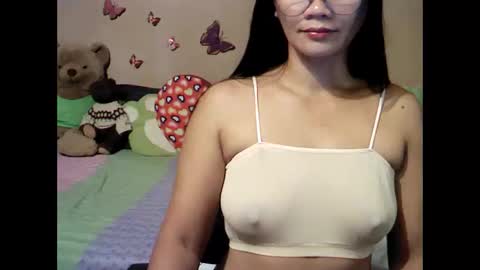 Snapshot of mia_rein chatting on February 27, 10:33 am mia_rein online show from February 27, 10:33 am
