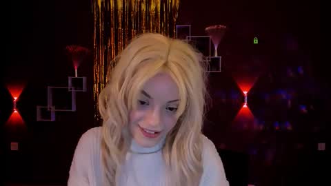 mia_starrr_ online show from February 28, 8:13 pm