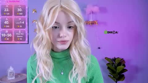 mia_starrr_ online show from January 14, 9:50 am