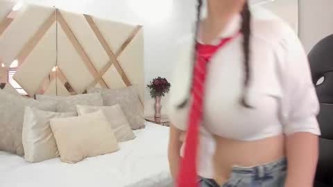 Snapshot of miaa_duvall chatting on September 24, 11:17 am MIa online show from September 24, 11:17 am