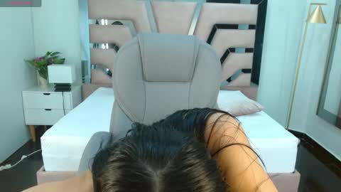 Mia Rodriguez online show from June 3, 9:42 pm