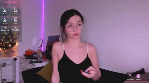 mia online show from January 18, 10:30 pm