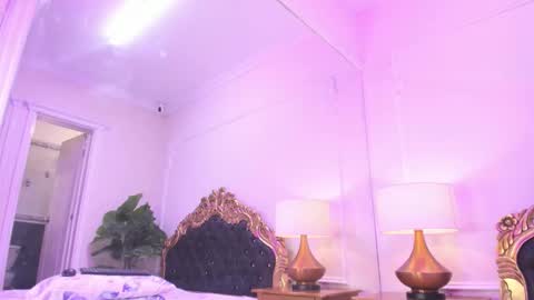 MiaCassel online show from December 17, 12:34 pm