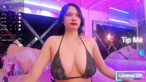 Mia online show from December 2, 1:48 am