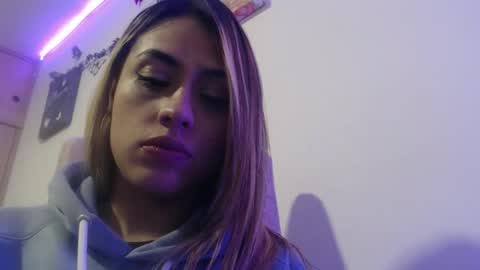 Miia  online show from November 30, 3:35 am