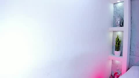 mia online show from January 10, 6:46 pm