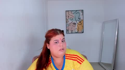 Mia  online show from July 8, 5:11 am
