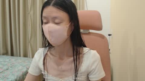 miahchan68 online show from February 6, 1:36 pm