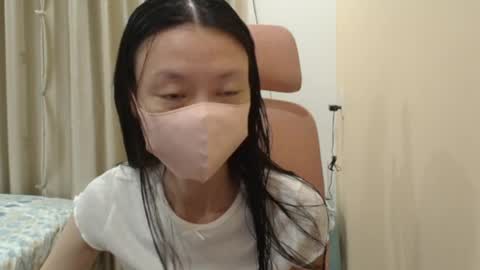 miahchan68 online show from April 11, 2:43 pm