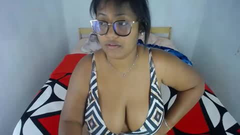 miajoseph_ online show from March 14, 4:27 am