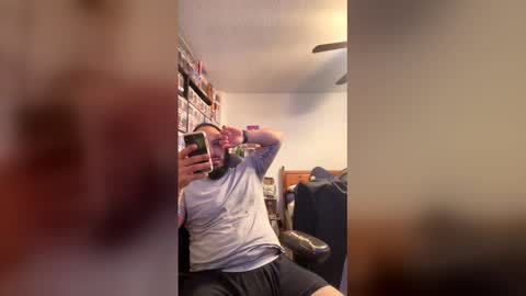 Mark online show from March 23, 3:44 am