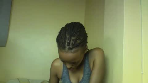 Muffin online show from January 5, 10:02 pm