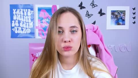 miamilas online show from January 24, 8:13 am