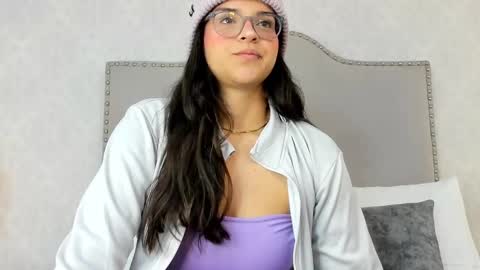 miamillers1 online show from October 8, 11:16 am