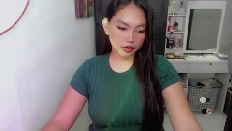 miamore_avida online show from May 2, 9:37 am