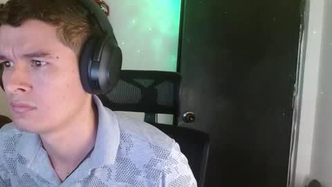 miaou_miaou online show from October 12, 10:55 pm